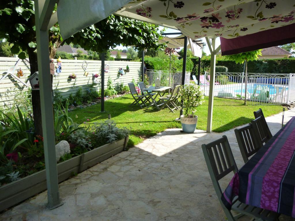 Chambres D'Hotes Le Clos Des Senteurs Malemort Buitenkant foto