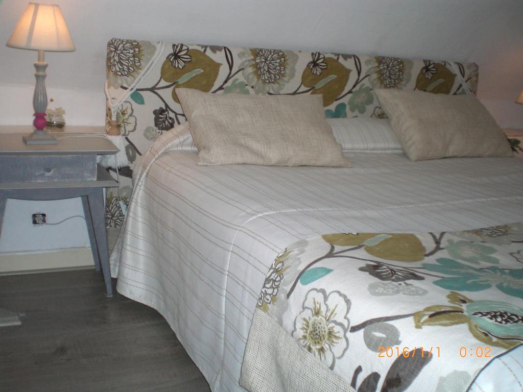 Chambres D'Hotes Le Clos Des Senteurs Malemort Buitenkant foto
